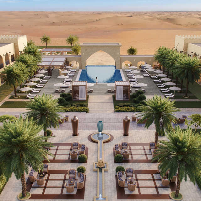 Courtyard & Pool
